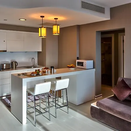 Flora Atasehir Apartament *