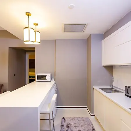 Flora Atasehir Apartament *