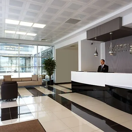 Flora Atasehir アパート